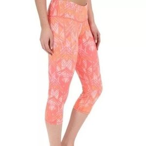 Alo Airbrush Capri Guava Indio Sz Medium Orange